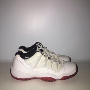 Jordan Low Cherry 11 (Kids size 5)
